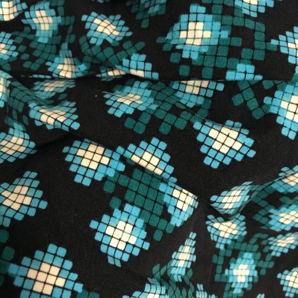 Lularoe tall & curvy leggings NWOT